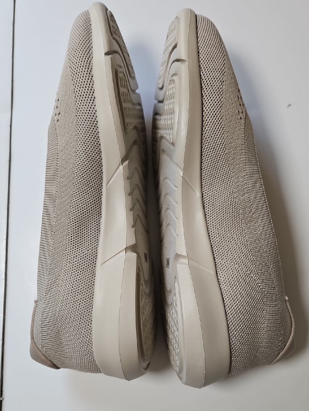 Dearfoams Size 10 Knit Ballet Flat Shoes Beige Casual Comfort Neutral - Picture 5 of 6